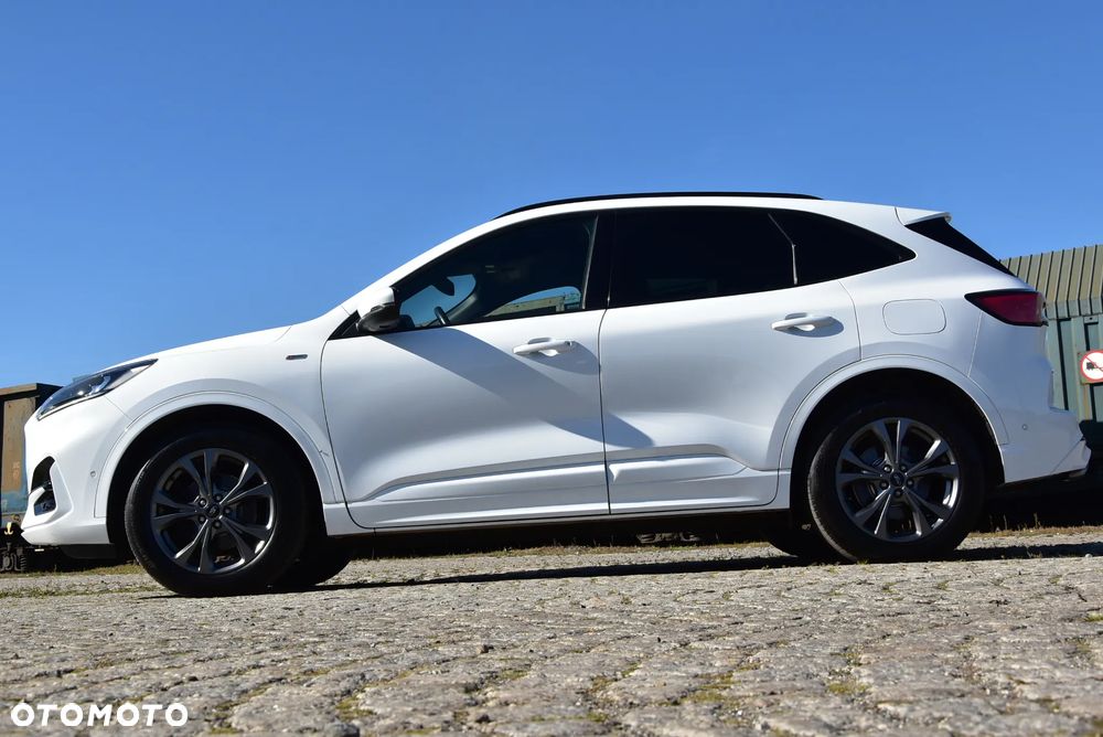 Ford Kuga 1.5 EcoBoost ST-LINE X - 8