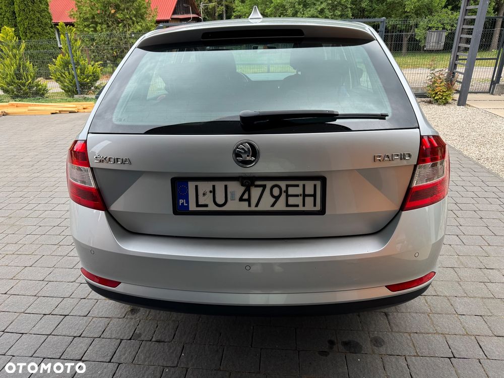 Skoda RAPID 1.2 TSI Ambition - 4