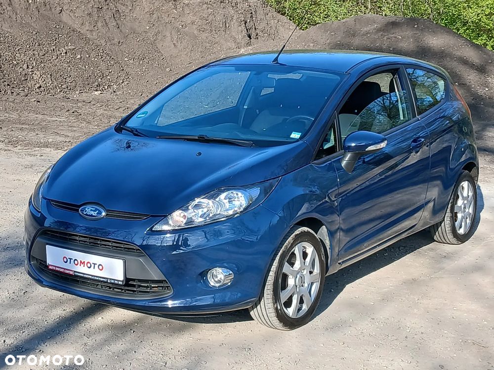 Ford Fiesta 1.25 Ambiente - 30