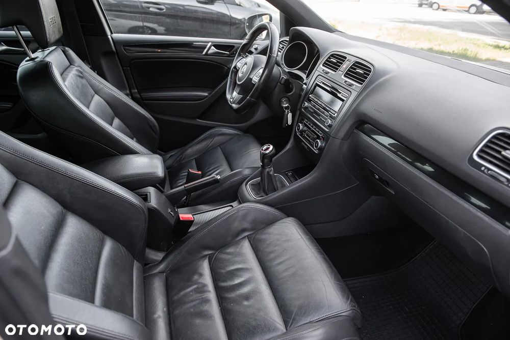 Volkswagen Golf 2.0 GTI - 26
