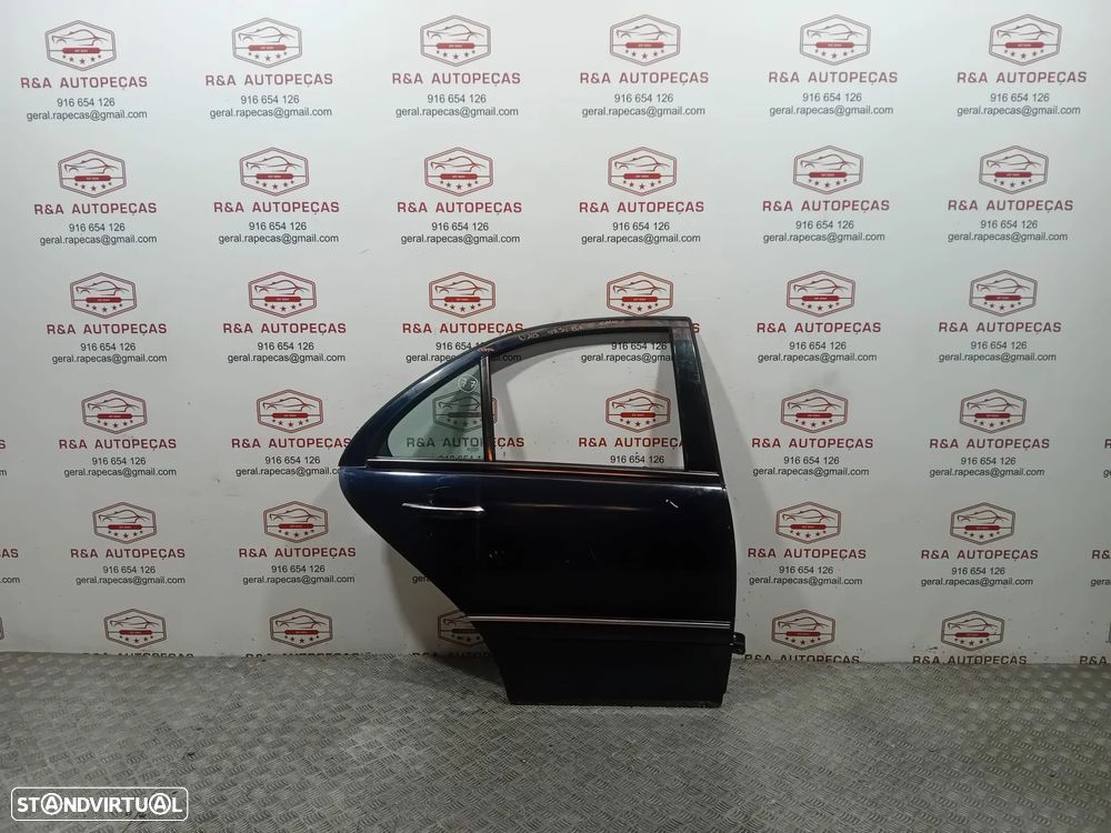 Porta Trás Traseiro Direito Mercedes Class C W203 Carro Original - 2