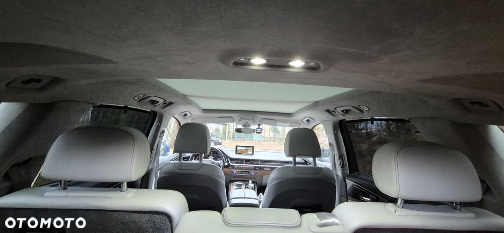 Audi Q7 - 16