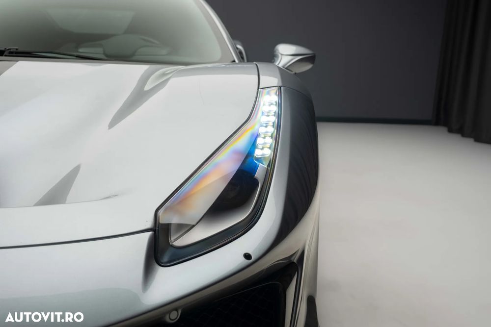 Ferrari 488 GTB - 11
