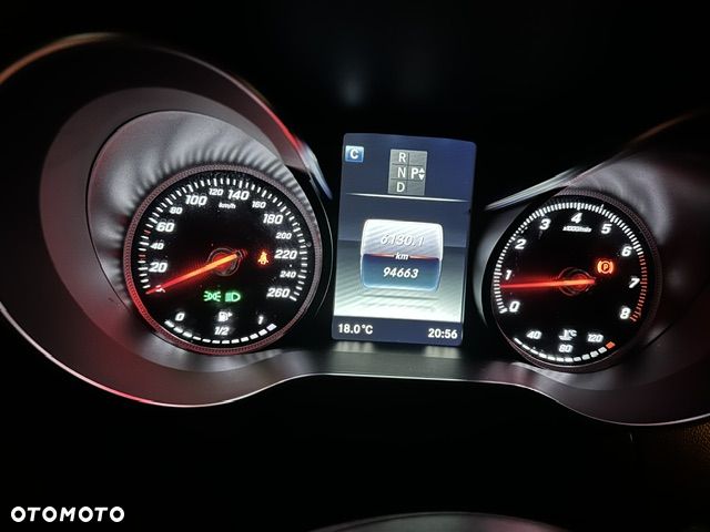 Mercedes-Benz GLC 300 4-Matic - 15