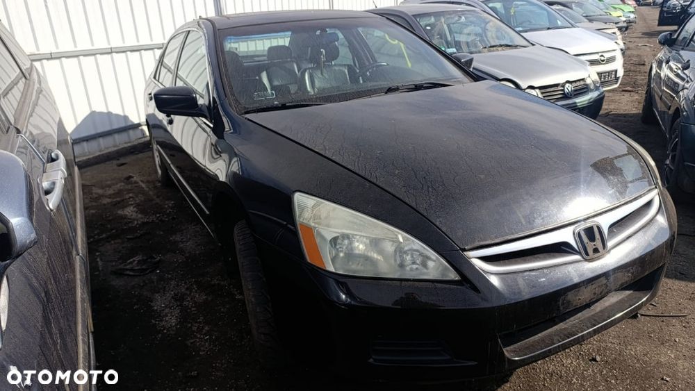 35925 Honda Accord VII wersja Ameryka model od 03-07 silnik 3.0 241 km J30A4 skrzynia D6AK lakier B92P - 2