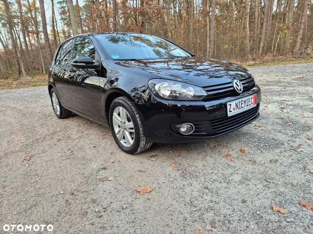 Volkswagen Golf 1.6 TDI DPF MATCH - 9