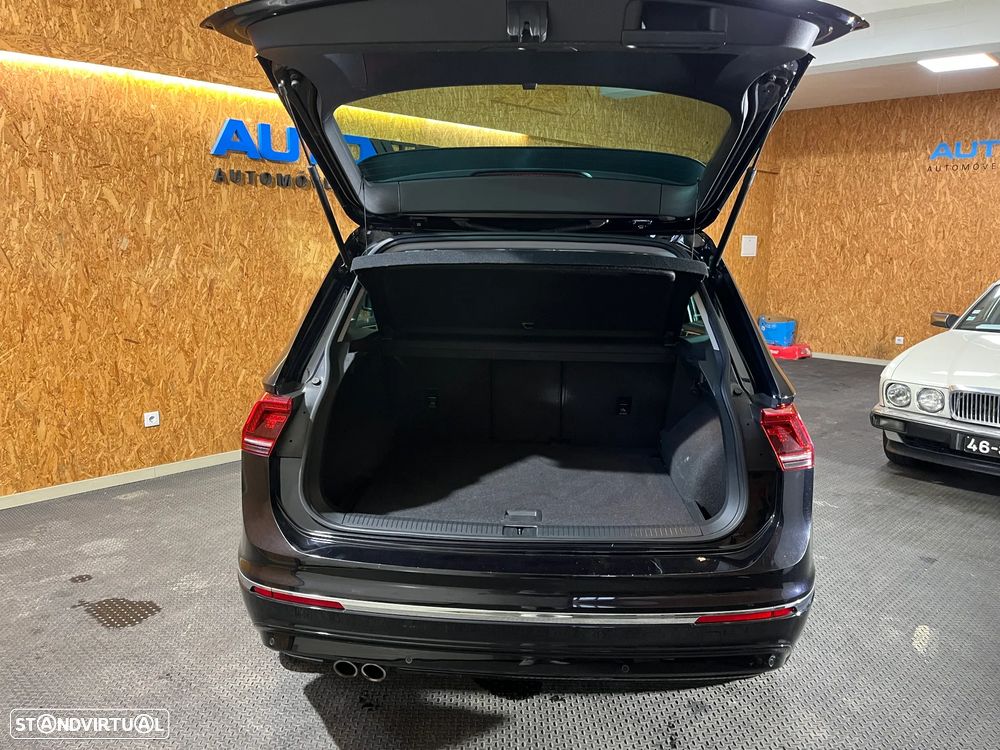 VW Tiguan 2.0 TDI R-Line DSG - 14