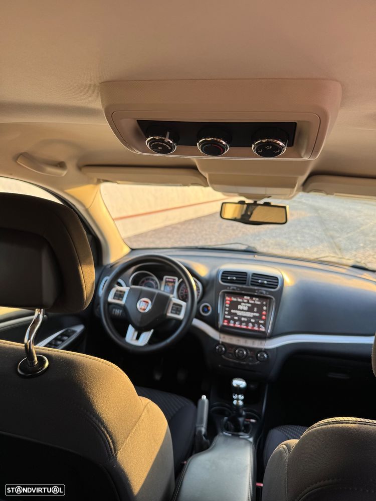 Fiat Freemont 2.0 M-Jet Urban - 7