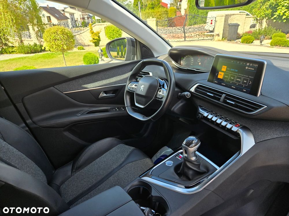Peugeot 3008 PureTech 130 Stop & Start Allure - 11
