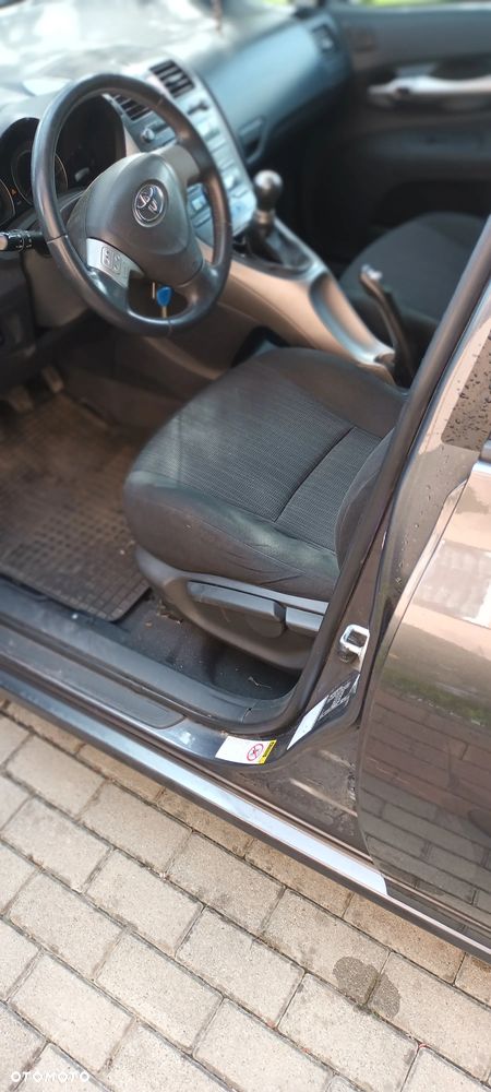 Toyota Auris - 6