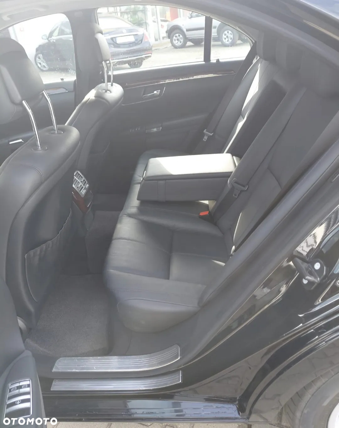 Mercedes-Benz Klasa S 500 4-Matic - 19