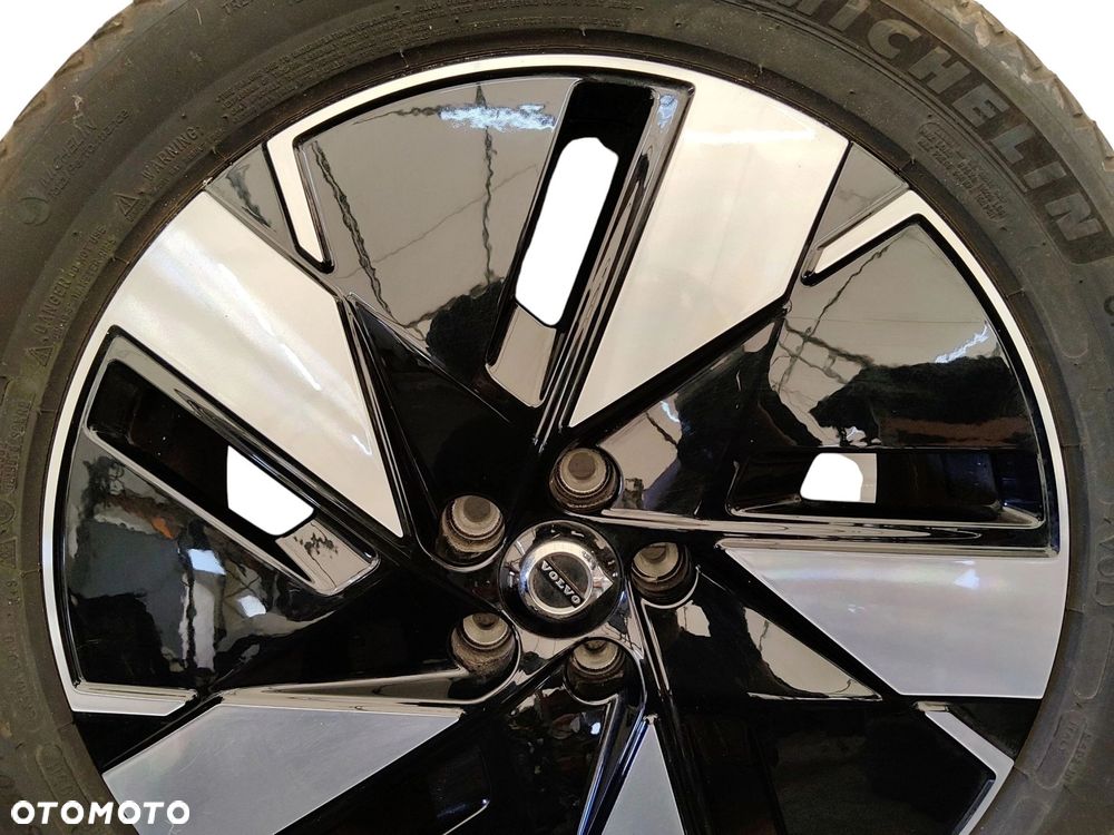 FELGI ALUMINIOWE VOLVO XC40 RECHARGE LIFT (2022-) E400V12 408KM 32294213 - 13