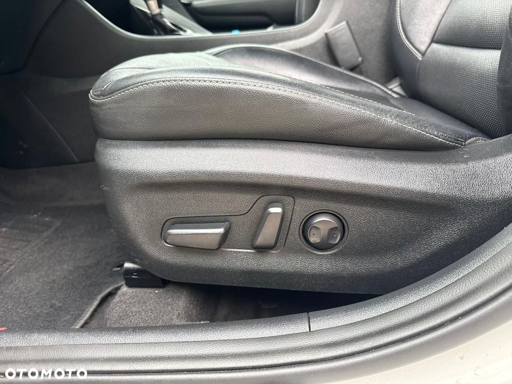 Kia Niro 1.6 GDI 2WD Edition 7 - 27