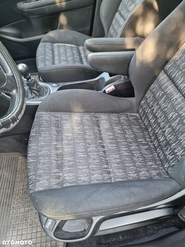 Peugeot 307 2.0 HDi Premium - 15