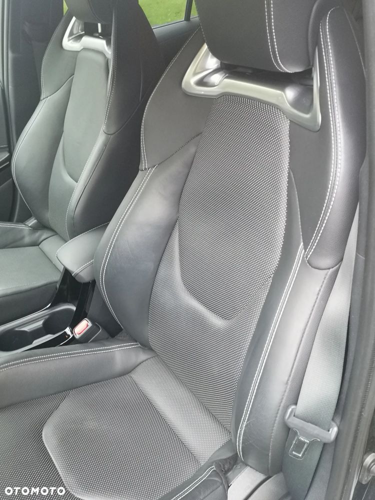 Toyota Corolla 2.0 Hybrid Executive - 10