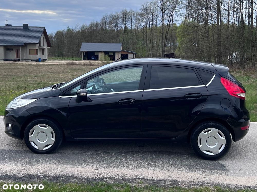 Ford Fiesta 1.6 TDCi DPF Titanium - 3