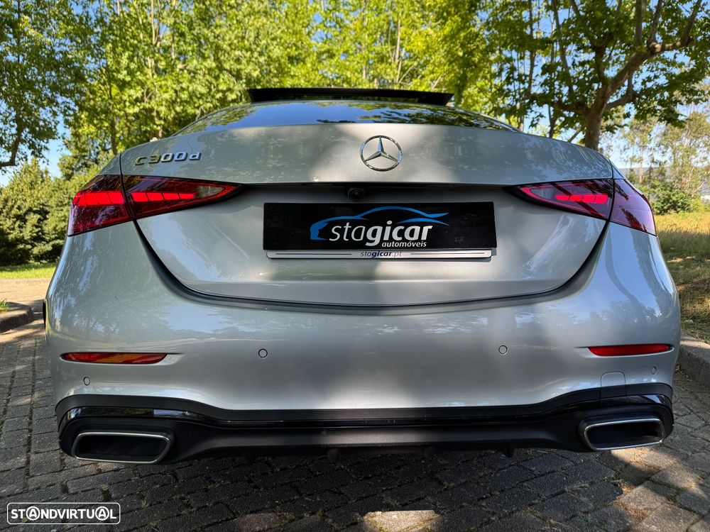 Mercedes-Benz C 300 d AMG Line - 20
