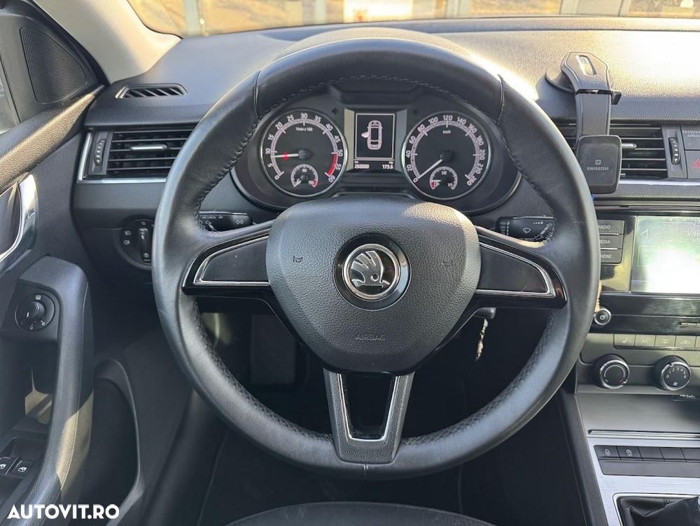 Skoda Octavia - 13