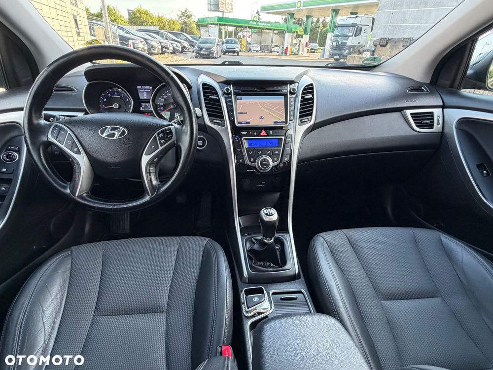 Hyundai i30 1.6 GDI Premium - 5