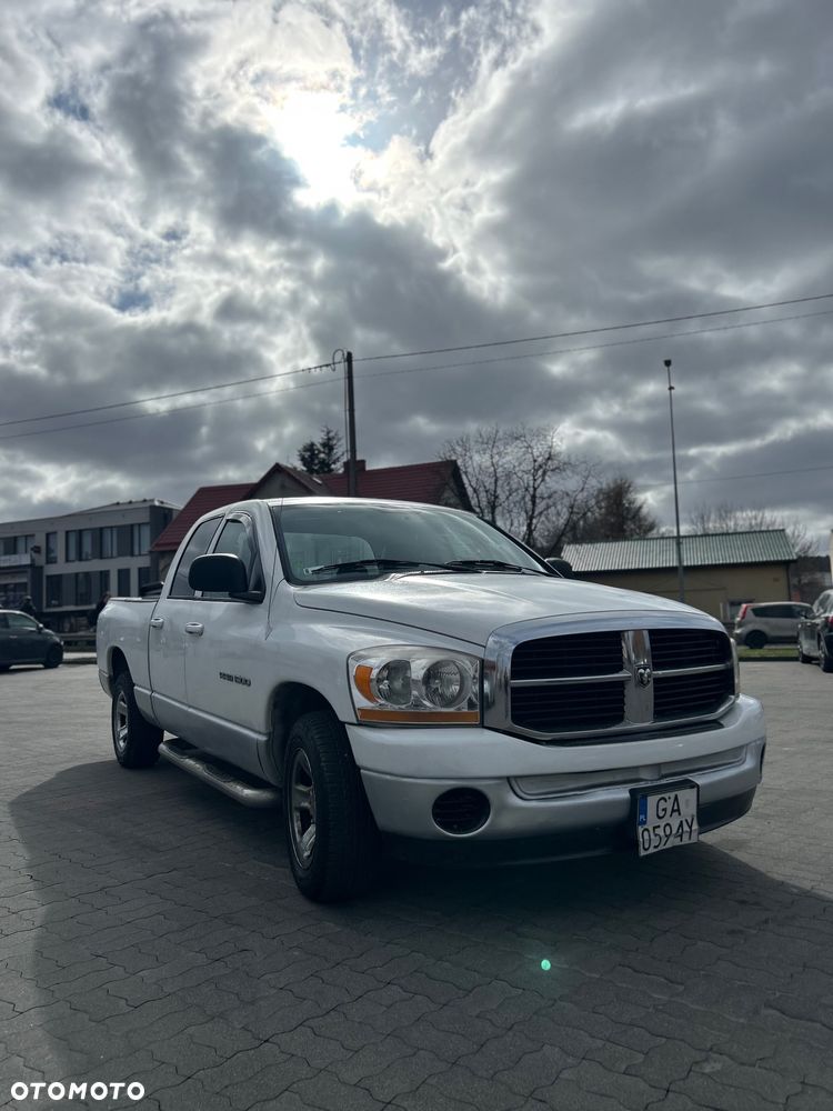 Dodge RAM - 2