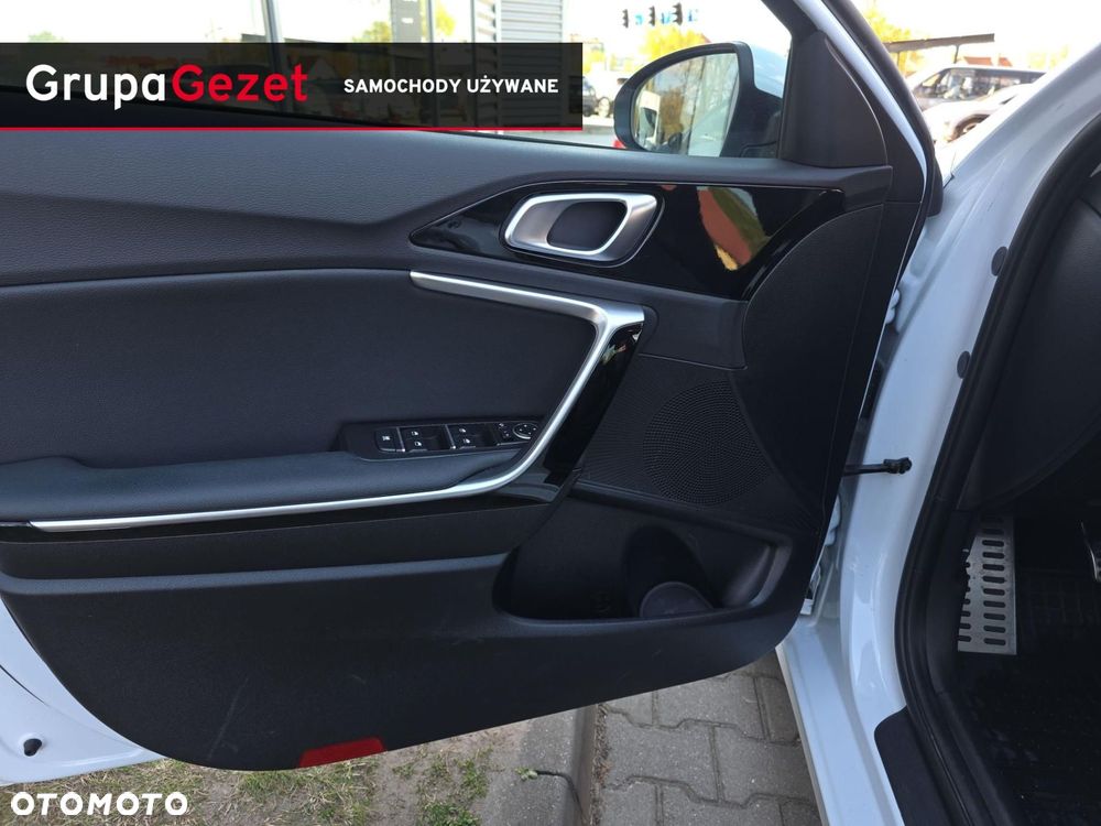 Kia Ceed 1.5 T-GDI Business Line - 10