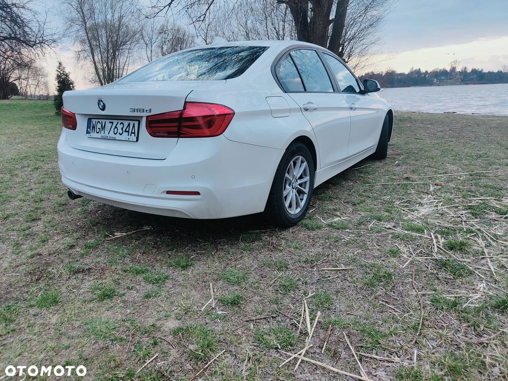 BMW Seria 3 318d - 8