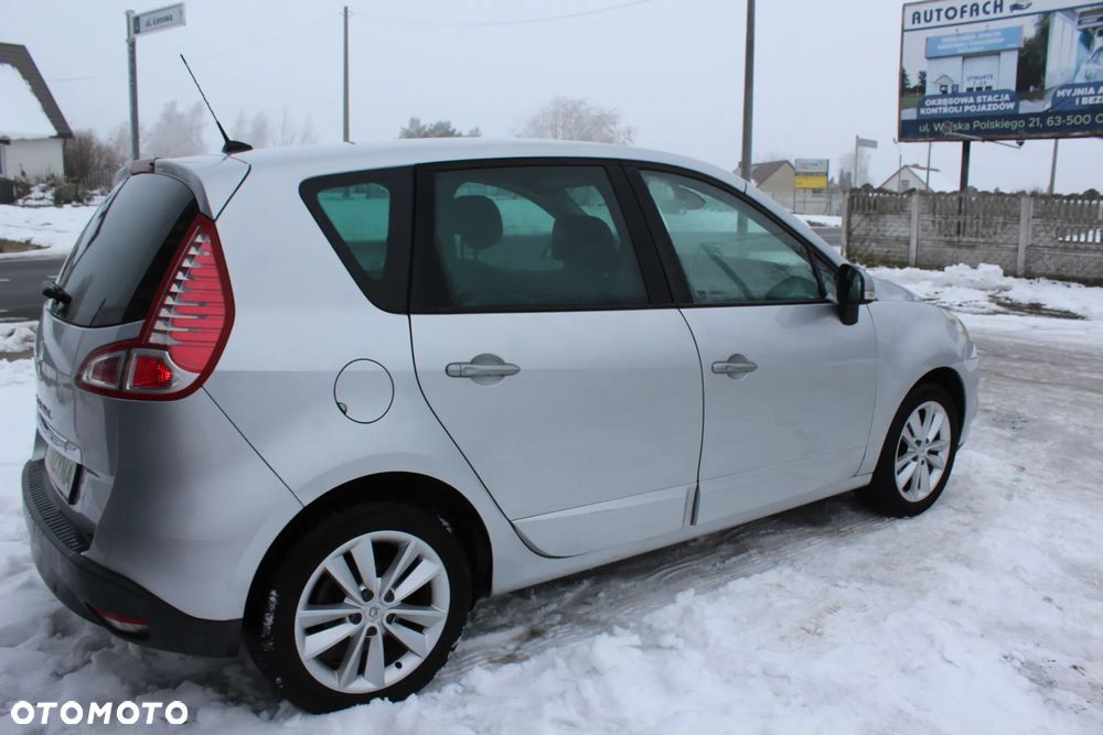 Renault Scenic 1.6 16V 110 TomTom Edition - 8