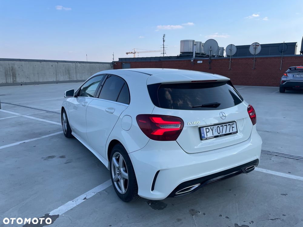 Mercedes-Benz Klasa A 180 AMG Line - 9