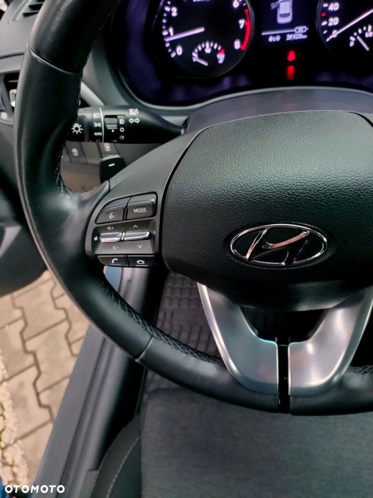 Hyundai i30 - 11