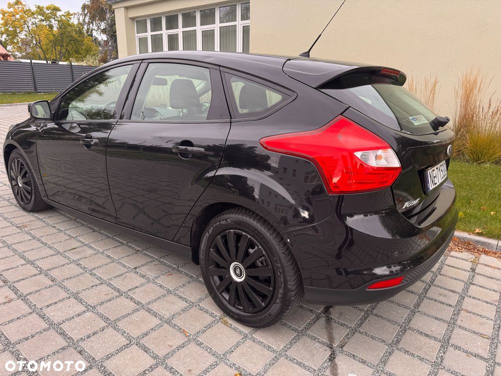 Ford Focus - 11
