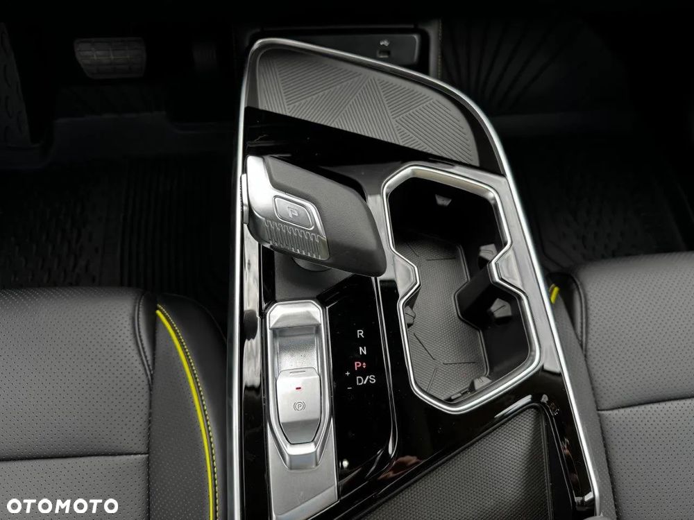 BAIC 5 1.5T Comfort DCT - 18