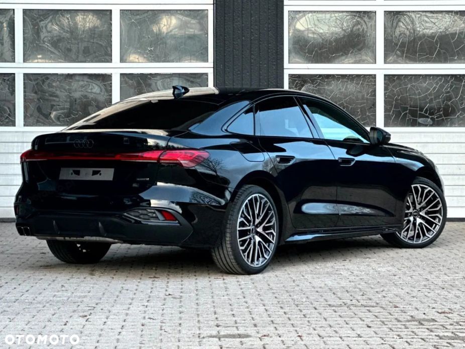 Audi A5 Limousine - 6