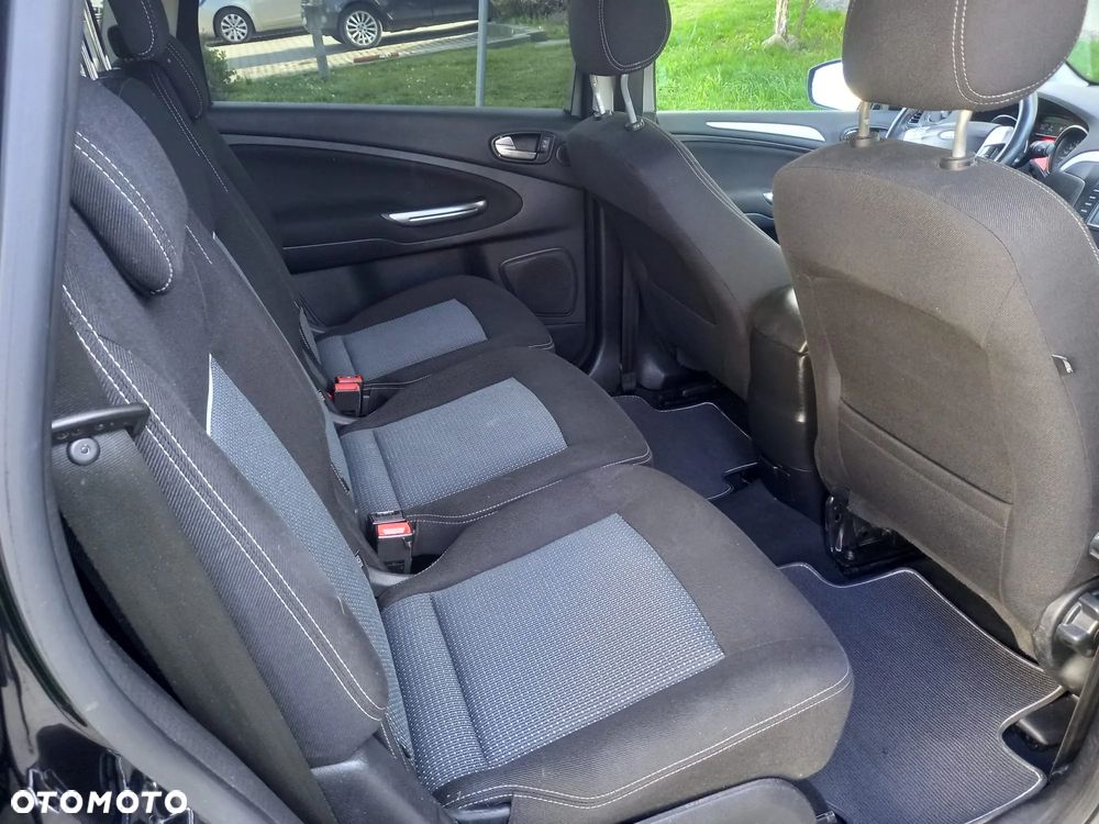 Ford S-Max 2.0 TDCi DPF Business Edition - 17