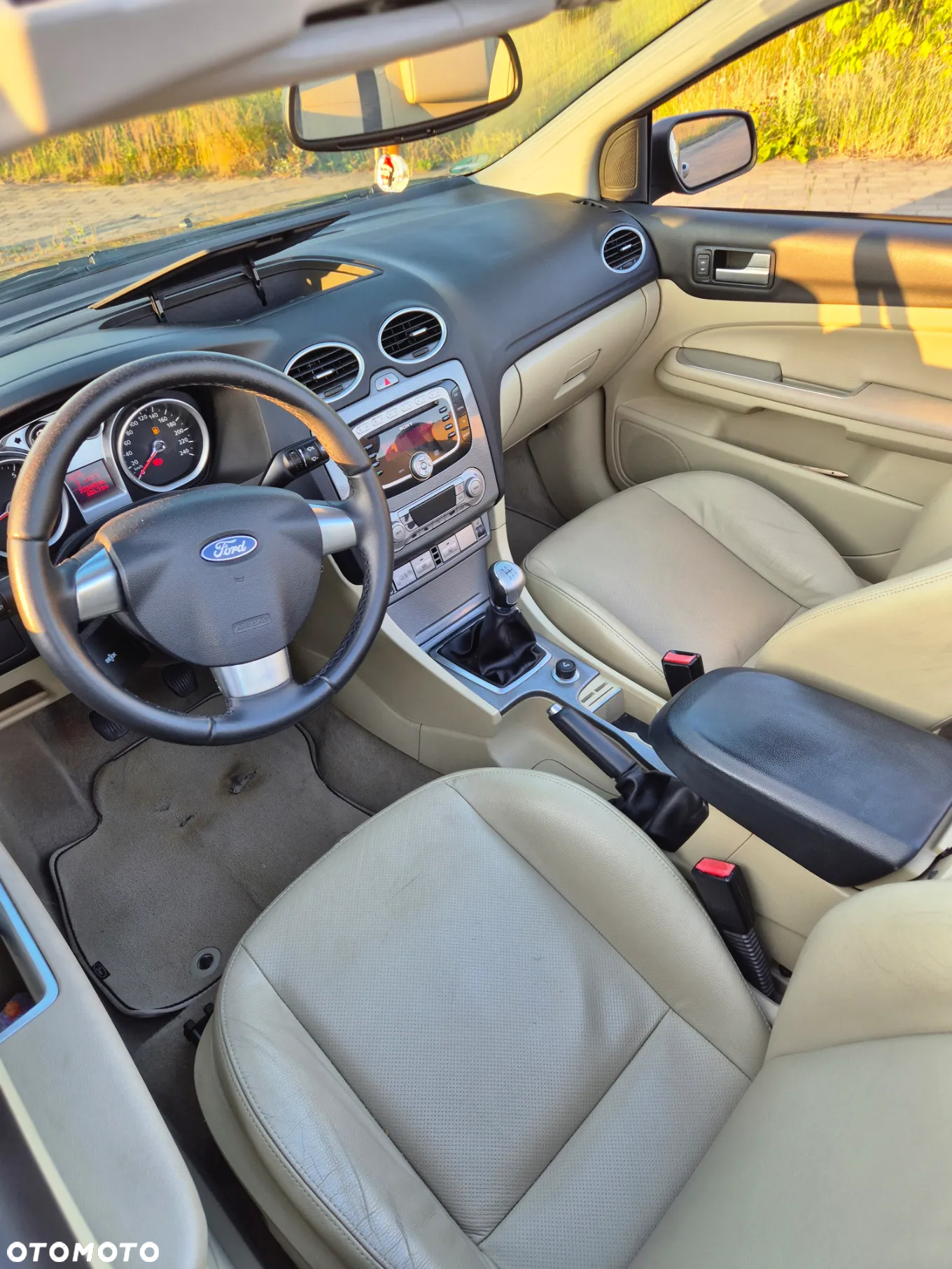 Ford Focus - 16