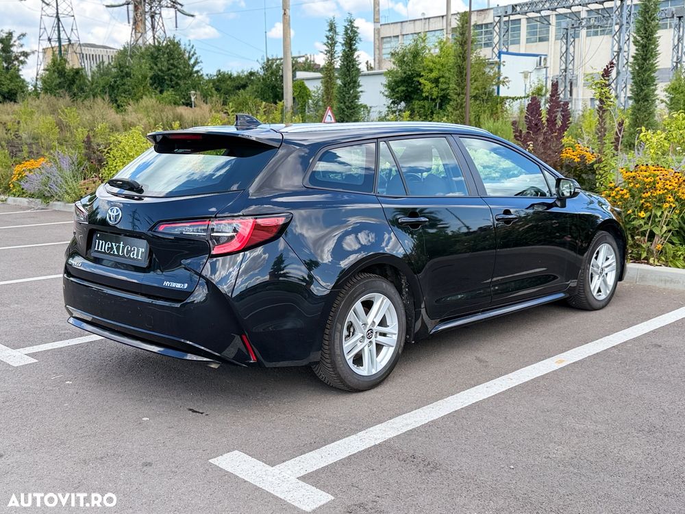Toyota Corolla 1.8 HSD Business - 4