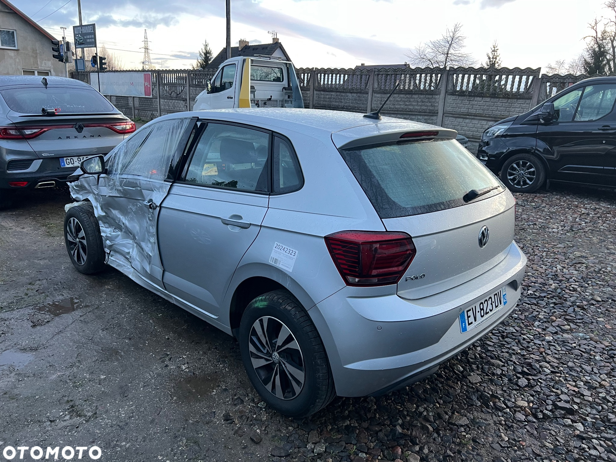 Volkswagen Polo 1.0 TSI Comfortline DSG - 4