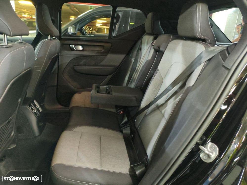 Volvo XC 40 1.5 T4 PHEV Core - 9