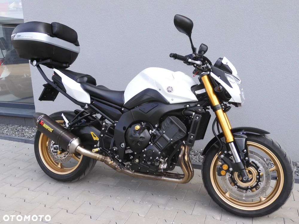 Yamaha FZ8 - 2