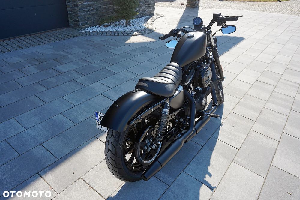 Harley-Davidson Sportster Iron 883 - 8