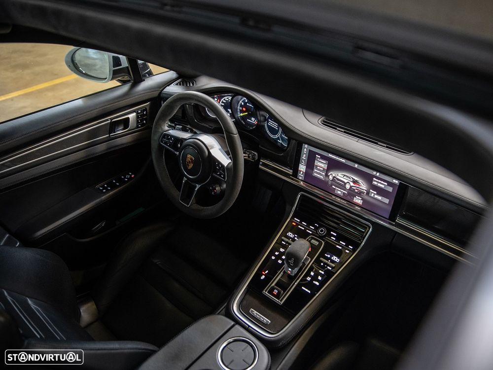 Porsche Panamera Sport Turismo Turbo S E-Hybrid - 13