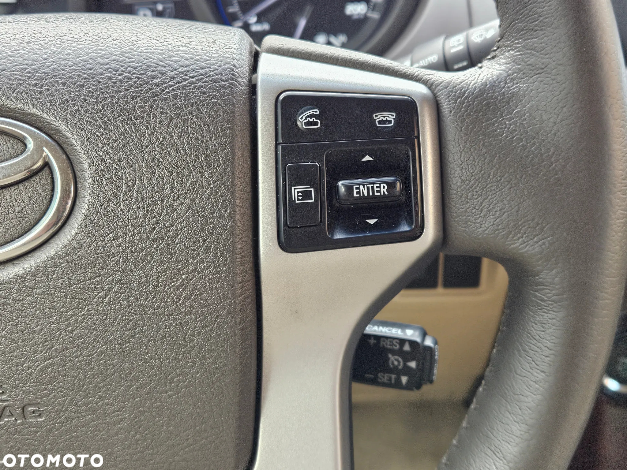 Toyota Land Cruiser LC 2.8 D-4D Premium - 34
