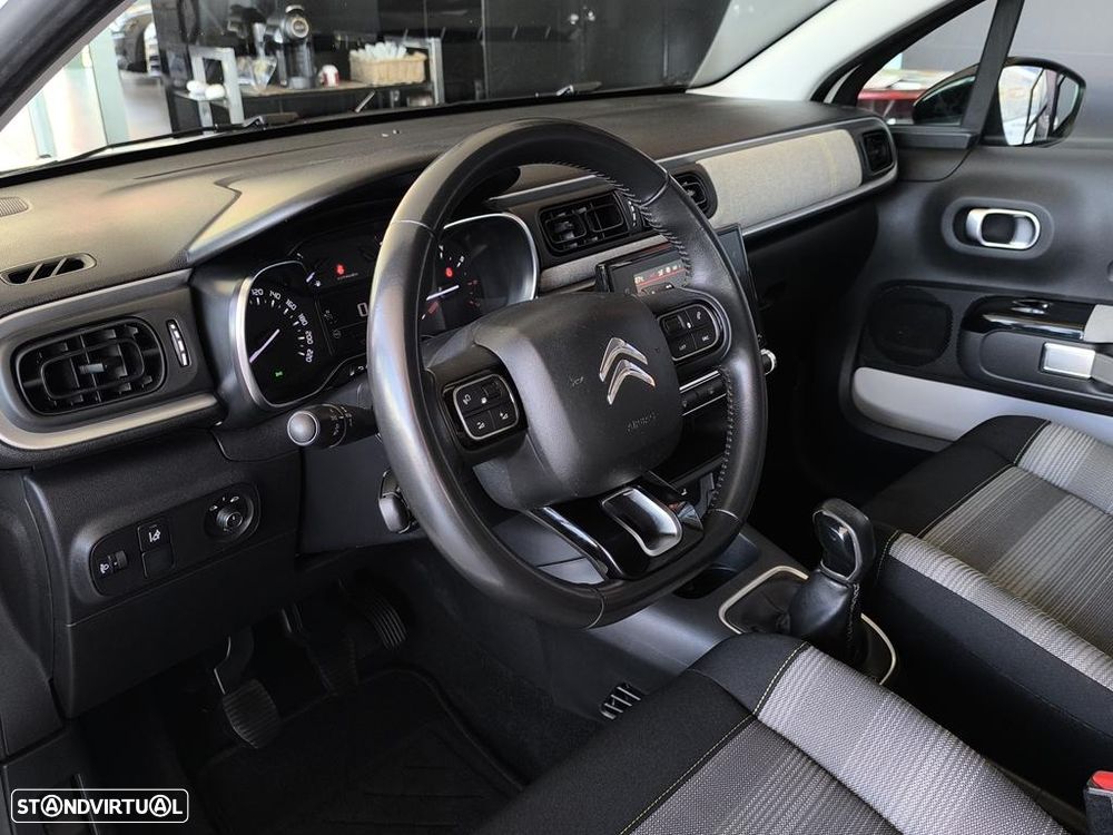 Citroën C3 1.2 PureTech Shine - 7