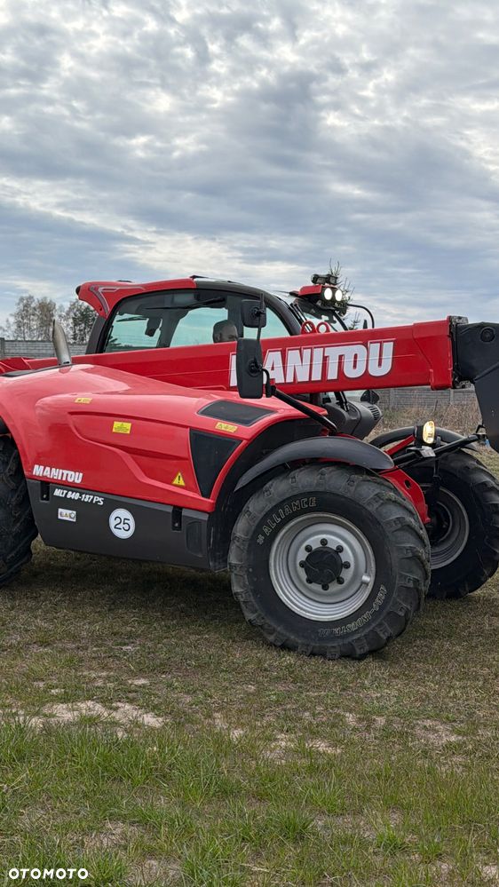 Manitou Manitou Ładowarka teleskopowa Manitou Mlt 840 137 PS łyżka widły Merlo 42.7 TF 737 130 Jcb 541-70 Bobcat TL 38.70 rolnicza budowlana KLIMA 841-145 PS+ zaczep hydr 625 630 635 733 737 741 742 841 850 961 - 17