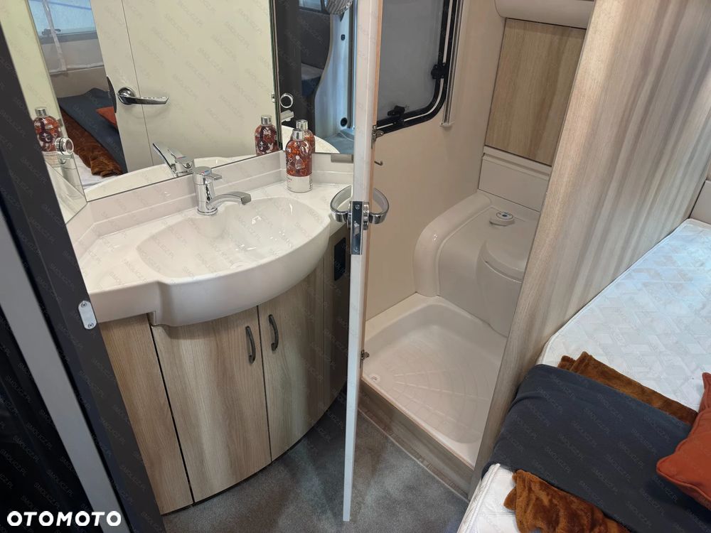 Hobby 460 UFe De Luxe - 6