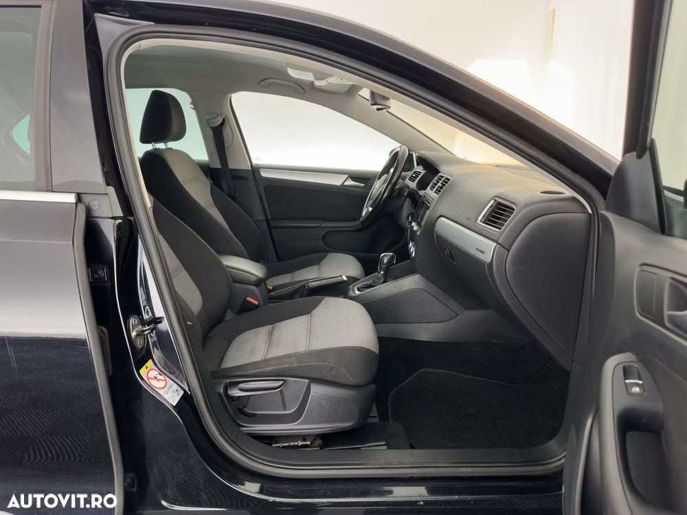 Volkswagen Jetta 1.4 DSG Comfortline - 7