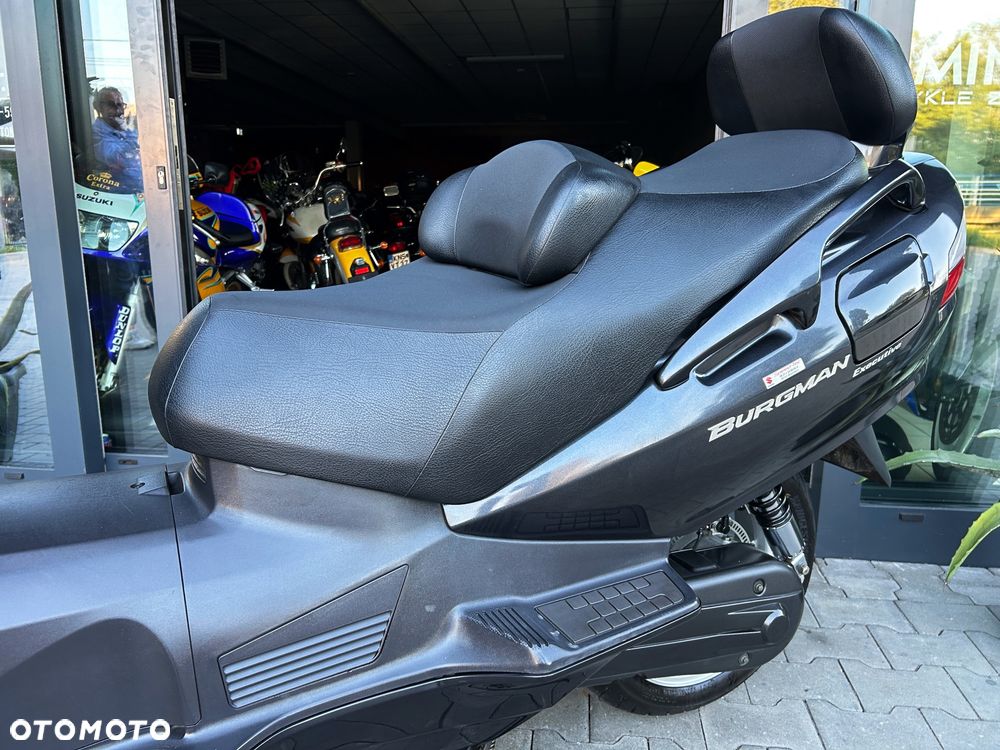 Suzuki Burgman - 17