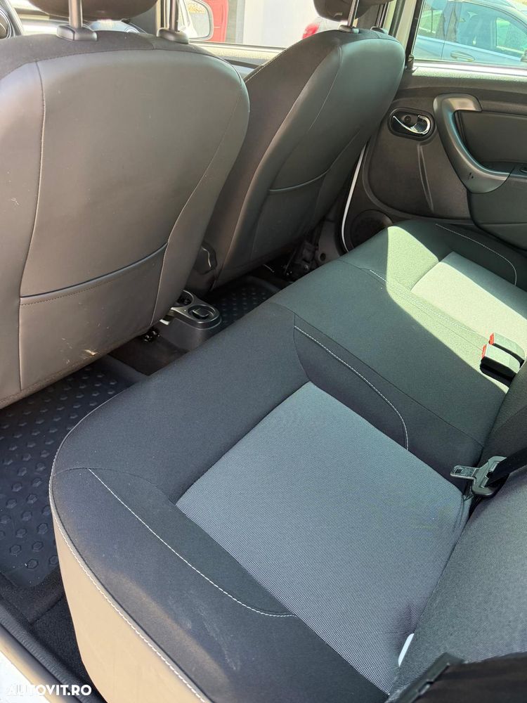 Dacia Duster dCi 110 4WD Prestige - 9