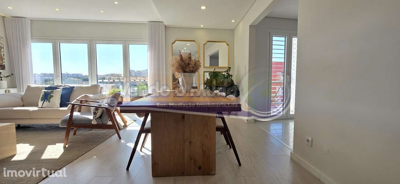 Apartamento T3 na Póvoa de Santa Iria (PSI029) - Grande imagem: 2/53