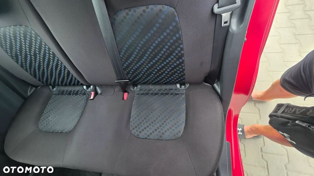 Suzuki Celerio 1.0 Basic - 4