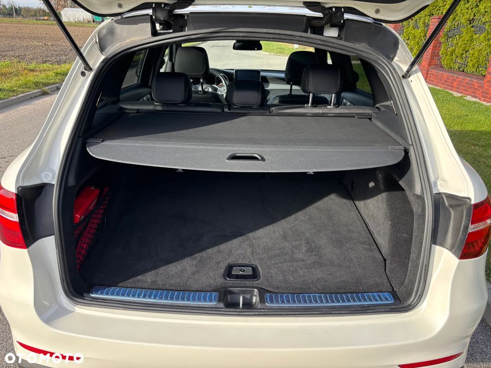 Mercedes-Benz GLC 250 4-Matic - 12